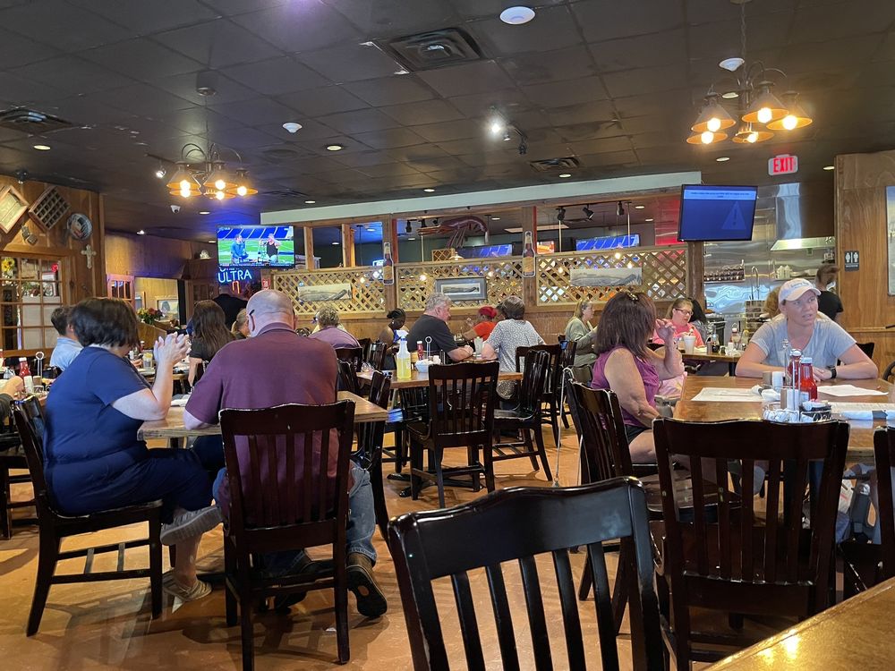 Frank's Restaurant & Smokehouse