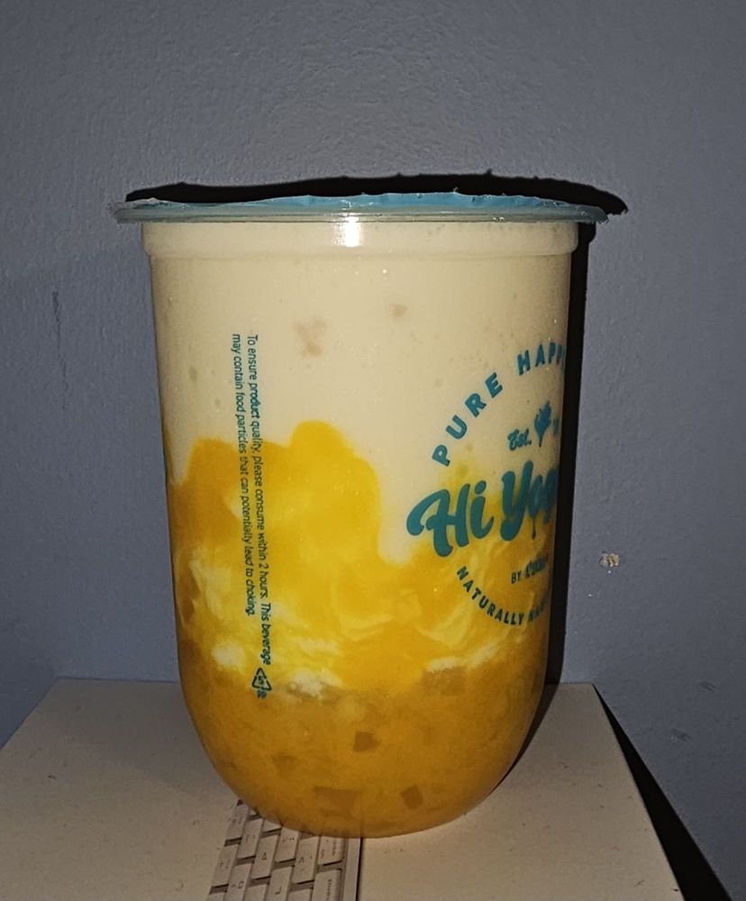 HI YOGURT Updated August 2024 2350 Yonge Street, Toronto, Ontario