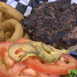 Cadillac Grill - Cadillac burger