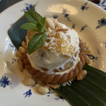 Pineapple Thai - Thai Near Me - Cupertino, California
