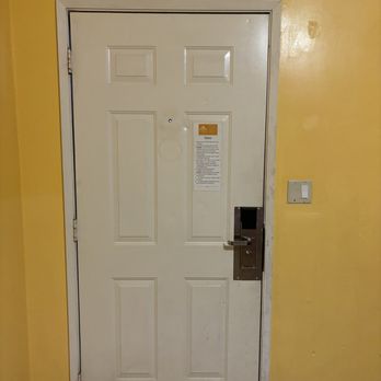 Fallbrook Country Inn - Front door to my room - Hotels Near Me - Fallbrook, California