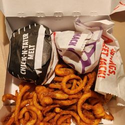 Jack in the Box - Inside the new Icecube Munchie Meal.