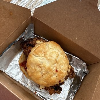 Magnolias Cafe - Fried Chicken and Buttermilk Biscuit - Breakfast & Brunch Near Me - Yulee, Florida Magnolias Cafe - Fried Chicken and Buttermilk Biscuit - Breakfast & Brunch Near Me - Yulee, Florida