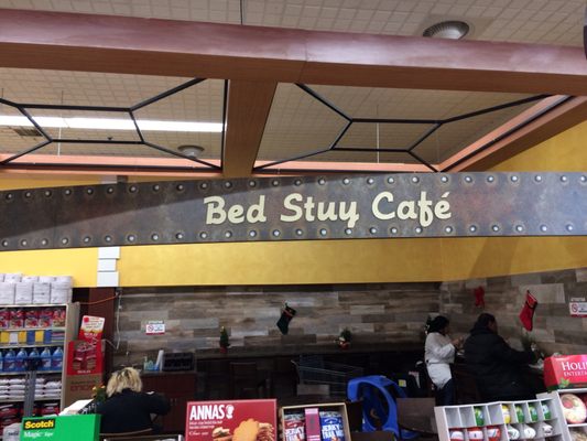 Super Foodtown by null