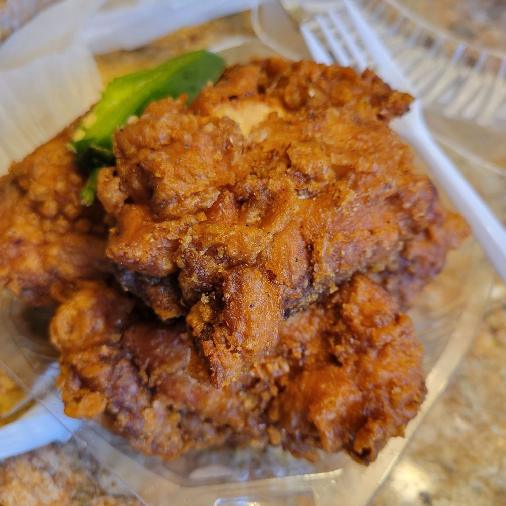 Tao Yuen Pastry - 1-lb of fried chicken - Bakeries Near Me - Oakland, California Tao Yuen Pastry - 1-lb of fried chicken - Bakeries Near Me - Oakland, California