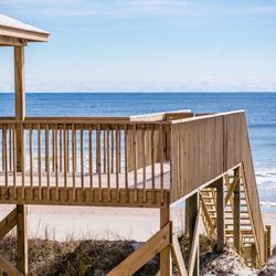 Deck King - Beautiful Beach Deck Creation
