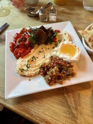 Roots Cafe by null