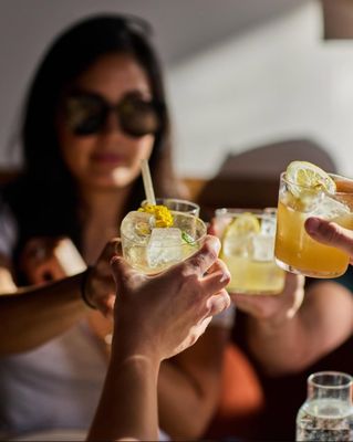 Edgemar Restaurant + Lounge by null