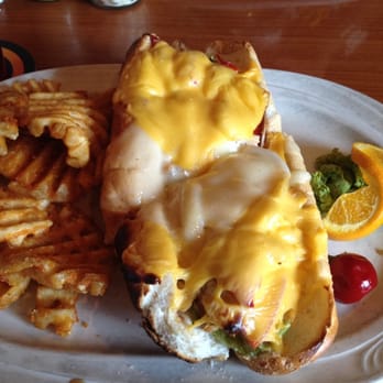 Hobo's Cafe - Shrimp and lobster po boy sandwich - New American Near Me - Key Largo, Florida