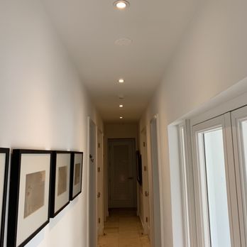 Electrik Pros Wynwood - The direct beam of this type of lighting is very efficient for hallways, providing a good source of illumination. - Electricians Near Me - Miami, Florida Electrik Pros Wynwood - The direct beam of this type of lighting is very efficient for hallways, providing a good source of illumination. - Electricians Near Me - Miami, Florida