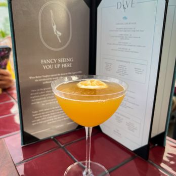 Dive - Tiki temptress. IG @mel_foodie_ventures - Cocktail Bars Near Me - Coronado, California Dive - Tiki temptress. IG @mel_foodie_ventures - Cocktail Bars Near Me - Coronado, California