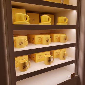 La La Land - Mugs - Coffee & Tea Near Me - Houston, Texas La La Land - Mugs - Coffee & Tea Near Me - Houston, Texas
