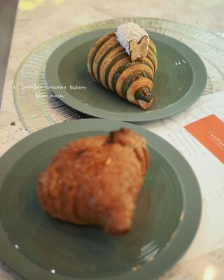 L'Artisane Bakery & Bistro by null