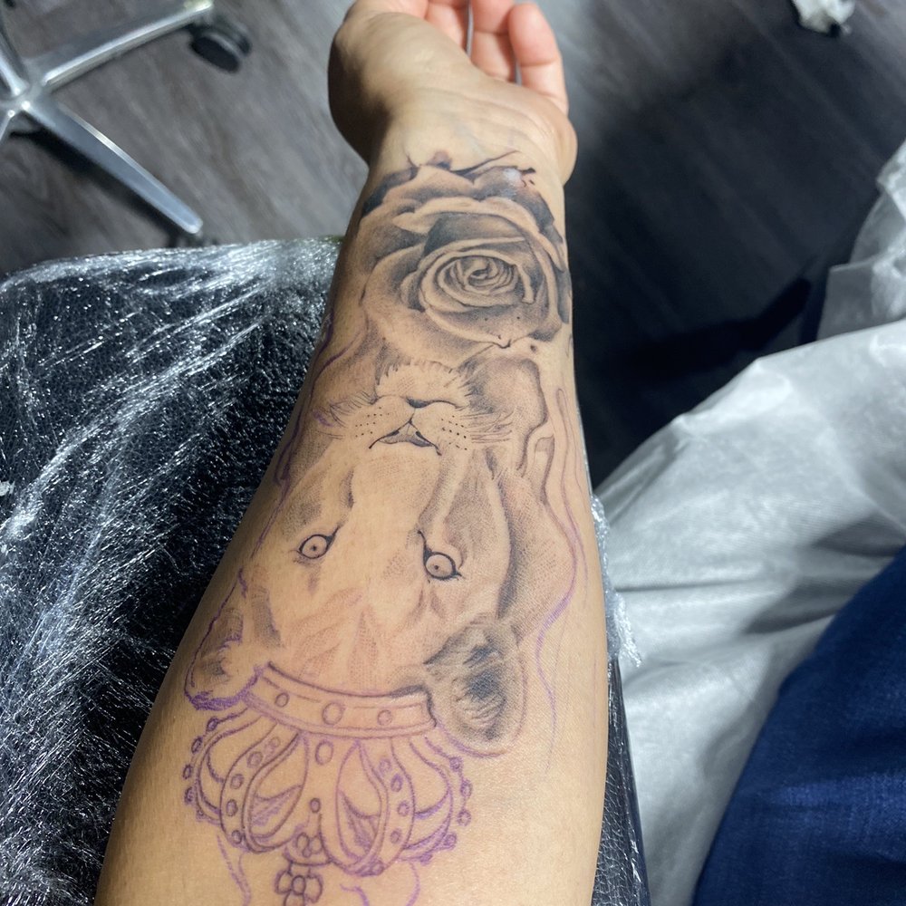 Wa Tattoo - Progress on lioness tattoo - Tattoo Near Me - Las Vegas, Nevada Wa Tattoo - Progress on lioness tattoo - Tattoo Near Me - Las Vegas, Nevada