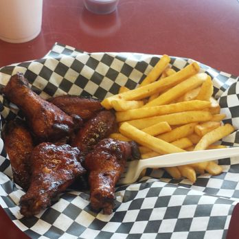 Ty's Smokehouse - Smokehouse Near Me - Bartlett, Tennessee