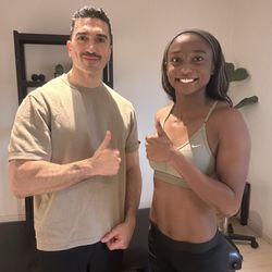 The Deep Tissue Massage Guy - Workin and producing results with 100 and 400 meters Sprinters