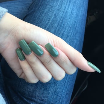 Nails Plus - Not to thin not too thick, perfectly sturdy. The shape is always on point. Thanks Wendy - Nail Salons Near Me - Santa Ana, California