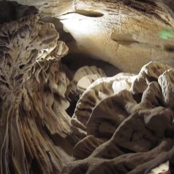 Boyden Cavern - Tours Near Me - Kings Canyon, California