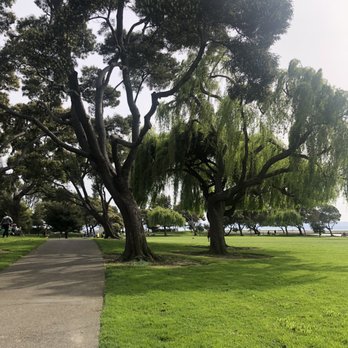 Marina Park - Path next to street parking - Parks Near Me - San Leandro, California