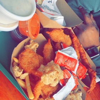 Neptune's Net - Seafood Near Me - Malibu, California