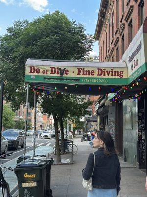 Do or Dive Bar by null