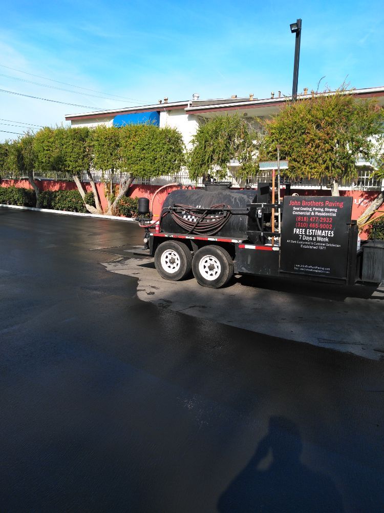 Slide of D&D Roofing And Asphalt Paving