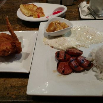 Liliha Bakery - Local breakfast and yummy fried chicken - Bakeries Near Me - Honolulu, Hawaii