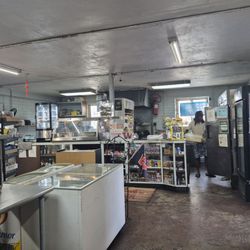 Maili Ohana  Market