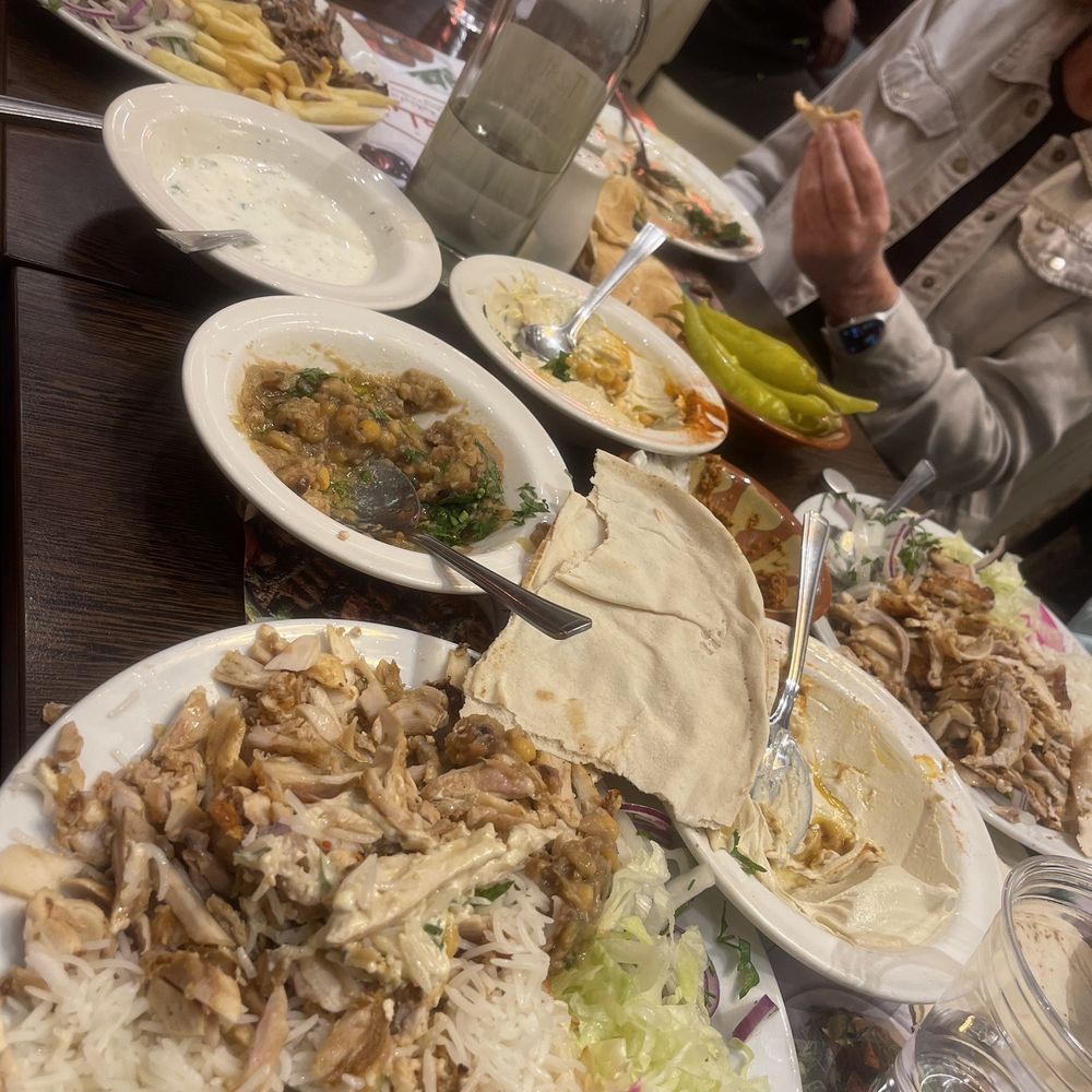 Al Balad - Hummus, chicken, Shawarma lamb, Shawarma fabulous salads. Everything was wonderful. - Middle Eastern Near Me - London, XGL