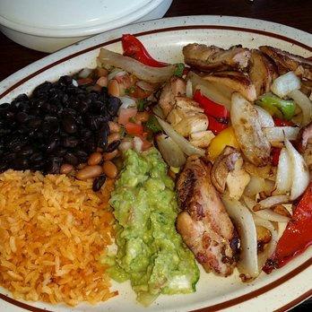 La Bodeguita - Chicken fajitas. Fresh tasting and very good. - Mexican Near Me - Bodega Bay, California La Bodeguita - Chicken fajitas. Fresh tasting and very good. - Mexican Near Me - Bodega Bay, California