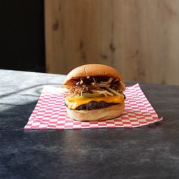 BBQ Haystack Burger