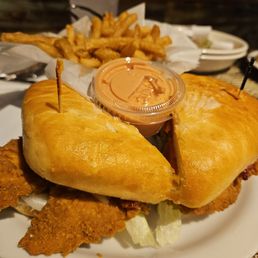 Honey Crisp Chicken Sandwich Honey Crisp Chicken Sandwich