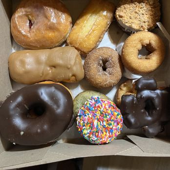 Voodoo Doughnut - Donuts Near Me - Chicago, Illinois
