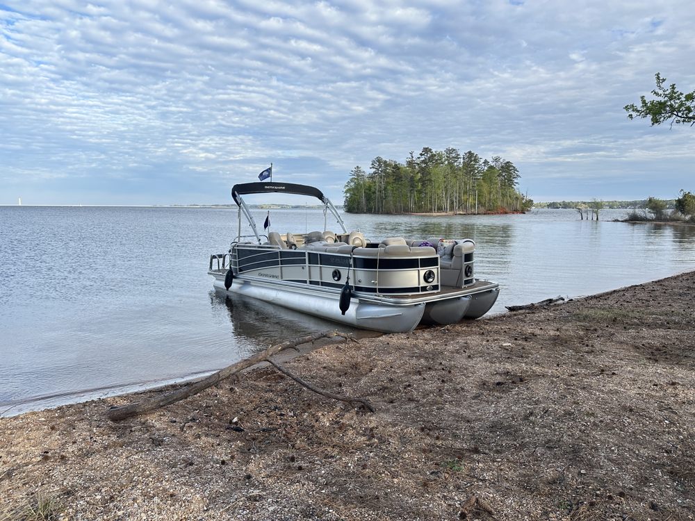 Lake Murray Boat Tours and Lessons with Captain Tyler Ryan