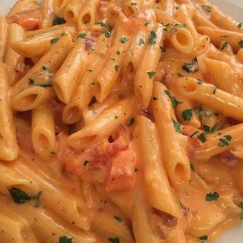 Anna's Brick Oven Pizza - penne vodka - Italian Near Me - Bethlehem, Pennsylvania