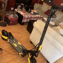 Fatwhip Scooters - Got the Teverun single motor blade mini . It's so wickedly fun.