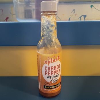 Splash Cafe - Carrot pepper hot sauce - American Near Me - Pismo Beach, California
