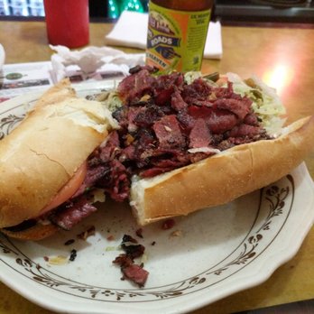 Family Pizza Restaurant - Great full pastrami for dinner - Pizza Near Me - Niantic, Connecticut