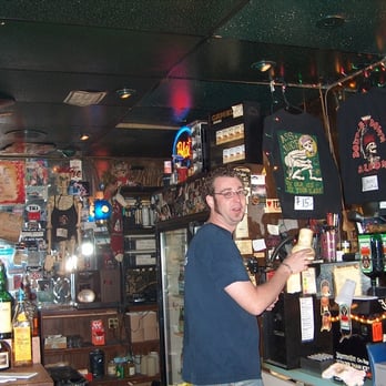 Double Down Saloon - Barkeep Ryan! - Dive Bars Near Me - Las Vegas, Nevada Double Down Saloon - Barkeep Ryan! - Dive Bars Near Me - Las Vegas, Nevada