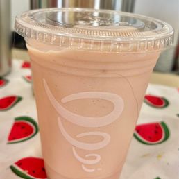 I finally tried the smoothie that taste like my favorite gummy bear, the White Gummi Smoothie + 3G energy boost to wake me up! I finally tried the smoothie that taste like my favorite gummy bear, the White Gummi Smoothie + 3G energy boost to wake me up!