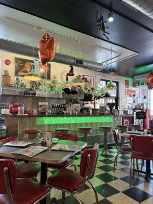 Cafe Manhattan by null