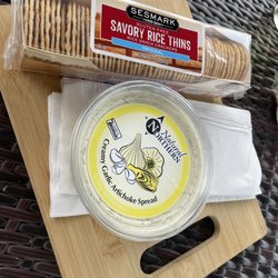 Boathouse Vineyards - Cheese spread