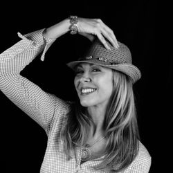 Smiles by Jiveh - Smile Design & Photography by Dr. Jiveh