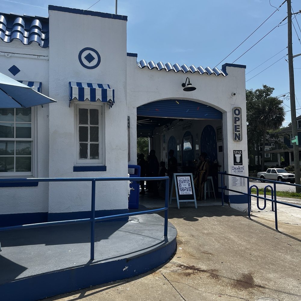 Dreamette Ice Cream Springfield - Entrance - Ice Cream & Frozen Yogurt Near Me - Jacksonville, Florida Dreamette Ice Cream Springfield - Entrance - Ice Cream & Frozen Yogurt Near Me - Jacksonville, Florida