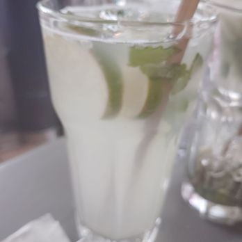 Aquamarina - Cheers to the mojito and sangria - Italian Near Me - New York, New York Aquamarina - Cheers to the mojito and sangria - Italian Near Me - New York, New York