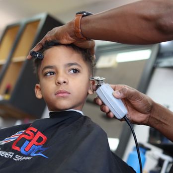 Crisp Cutz Barbershop - Barbers Near Me - Tempe, Arizona Crisp Cutz Barbershop - Barbers Near Me - Tempe, Arizona