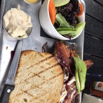 Toast - Chicken Sandwich - Breakfast & Brunch Near Me - Temecula, California