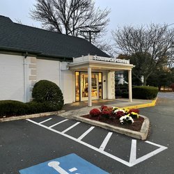 Starbucks - Front entrance