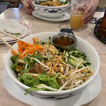 Pho Lang Thang - Bún Chay (Fried Tofu - Vegan) - Vietnamese Near Me - Cincinnati, Ohio Pho Lang Thang - Bún Chay (Fried Tofu - Vegan) - Vietnamese Near Me - Cincinnati, Ohio