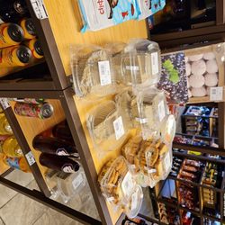 International Food & Deli - Baked goods